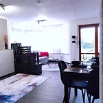 Terminal Design - Terrasse & Waipu Tv, Nahe Stuttgart Messe & Boeblingen Apartman